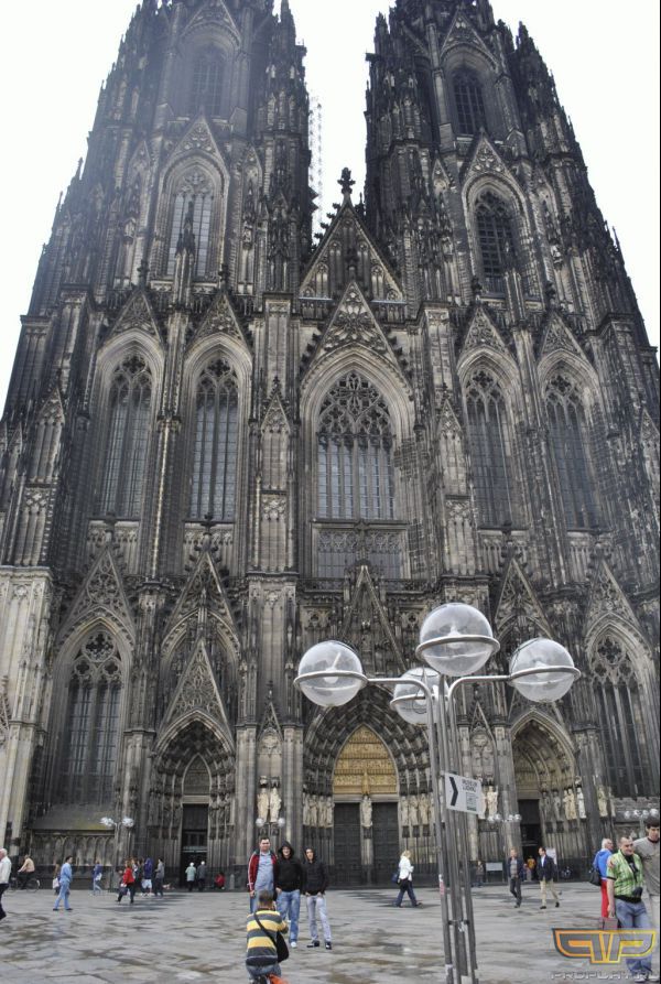 Cologne DOM.jpg