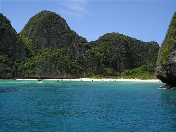 phi phi island maya bay